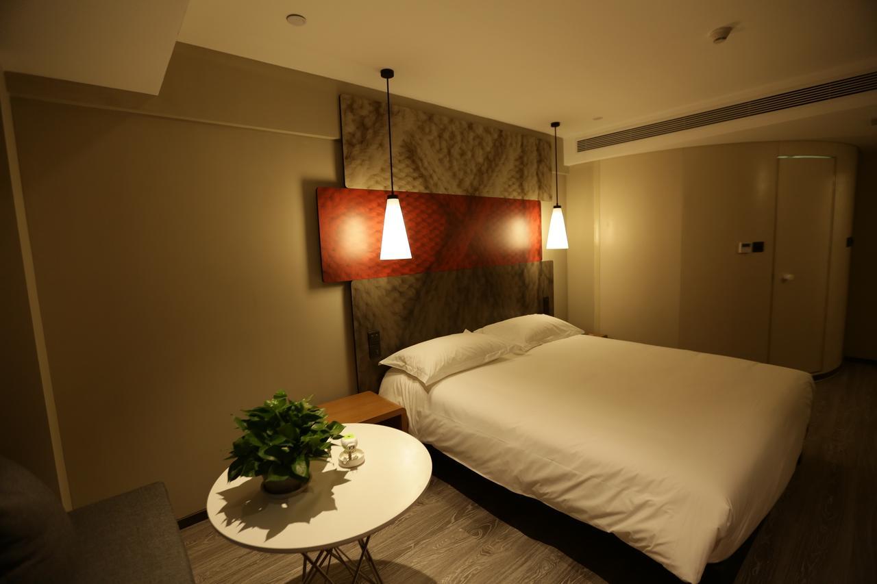 Hotel Ibis Chengdu West Jingcui Road Exterior foto