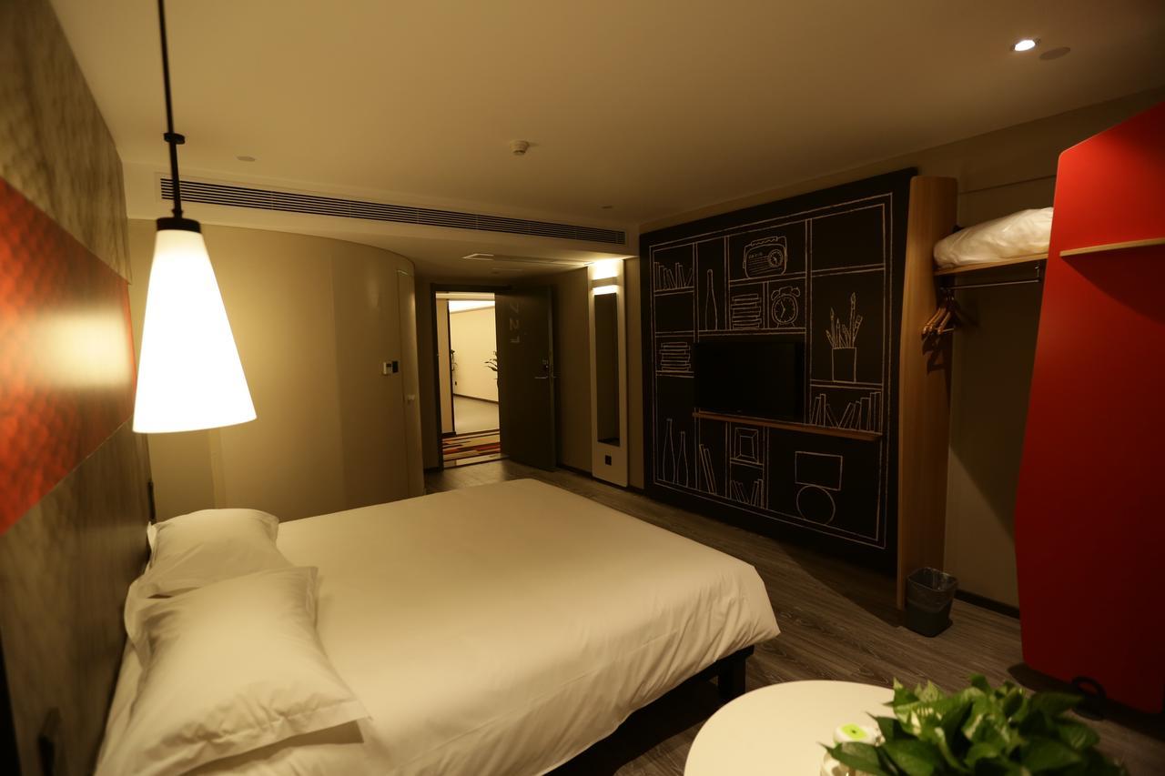 Hotel Ibis Chengdu West Jingcui Road Exterior foto